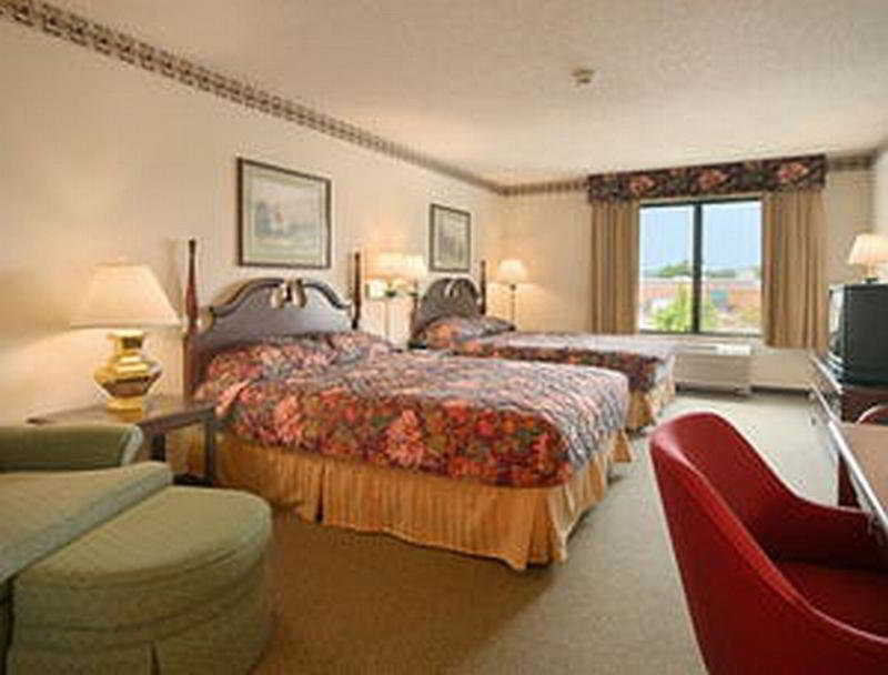 Wingate By Wyndham Airport - Rockville Road Indianapolis Exterior foto